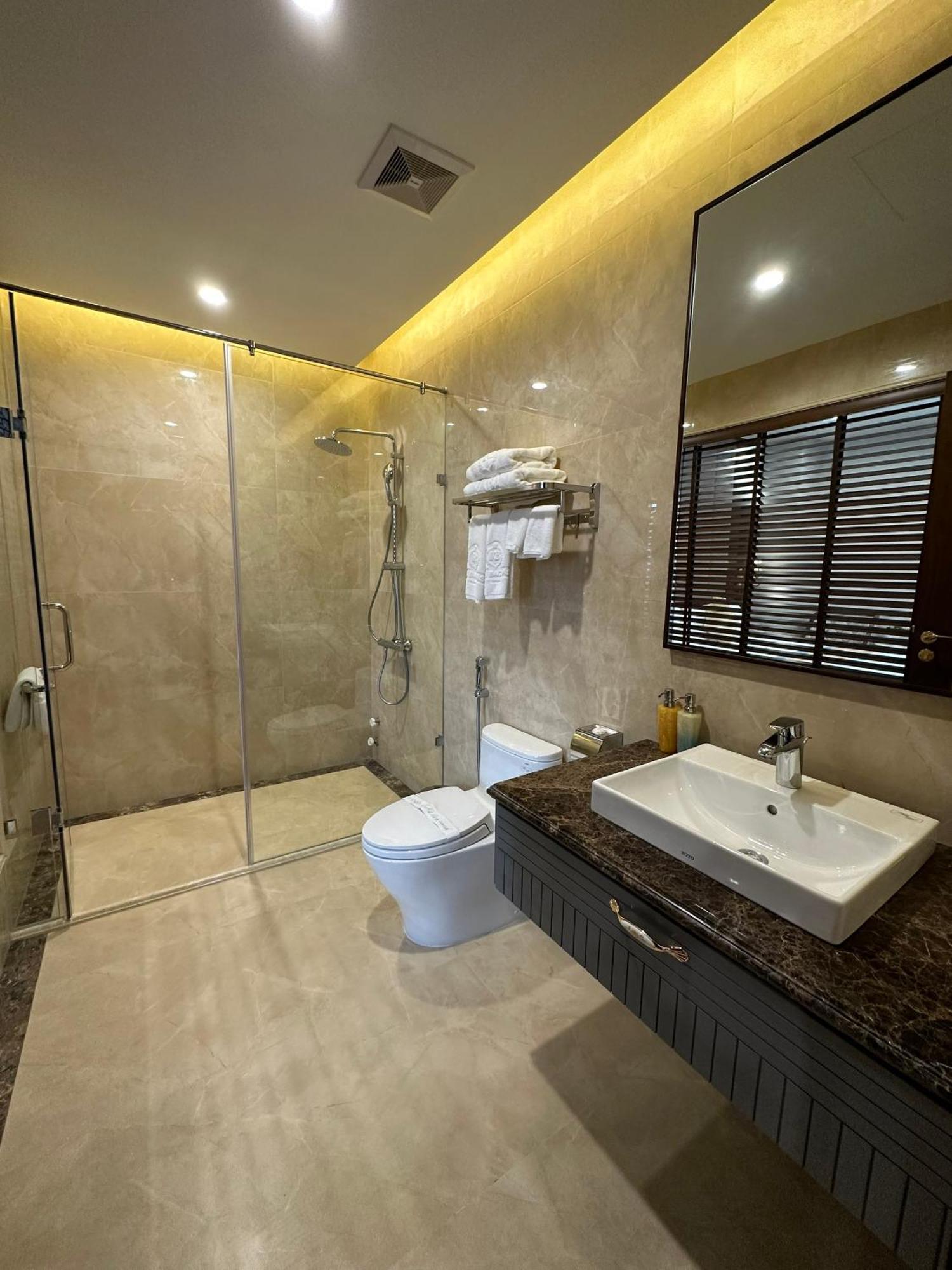 Kinh Bac Palace Hotel Bắc Ninh Extérieur photo